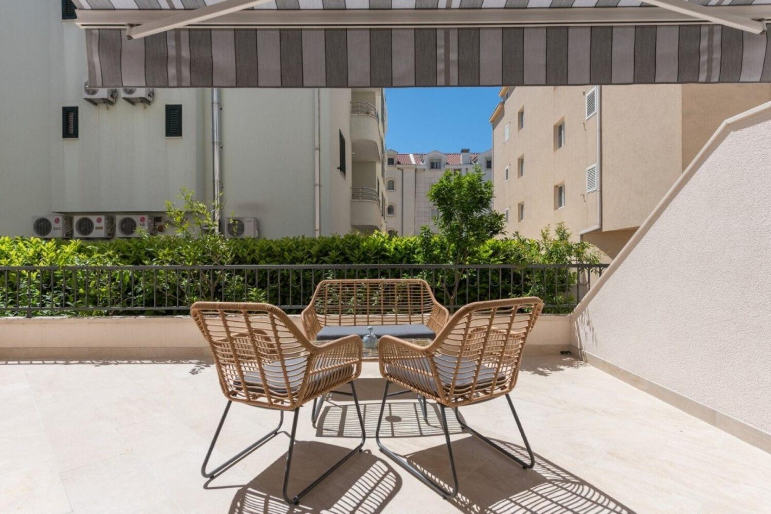 Apartments Mari - 40M From The Beach Макарська Екстер'єр фото